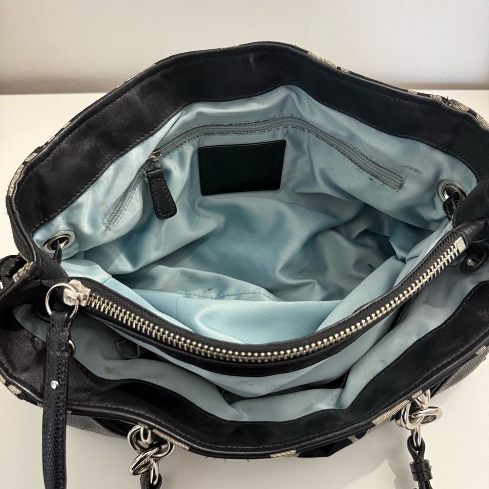 Coach Handbag - Picture 5 of 5